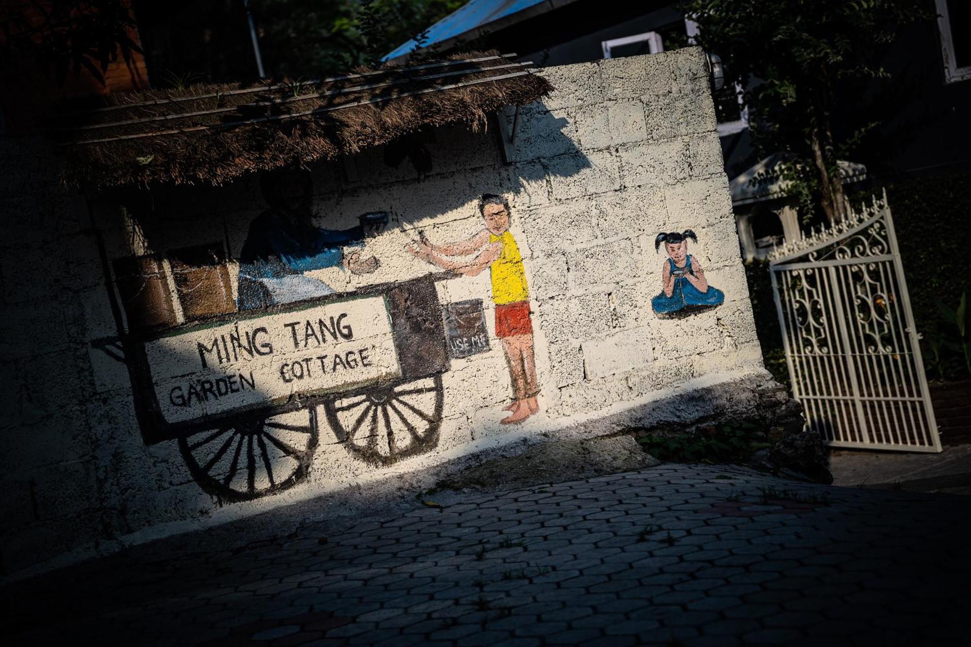 Mingtang Garden Cottage 名堂花园度假屋 Pokhara Kültér fotó