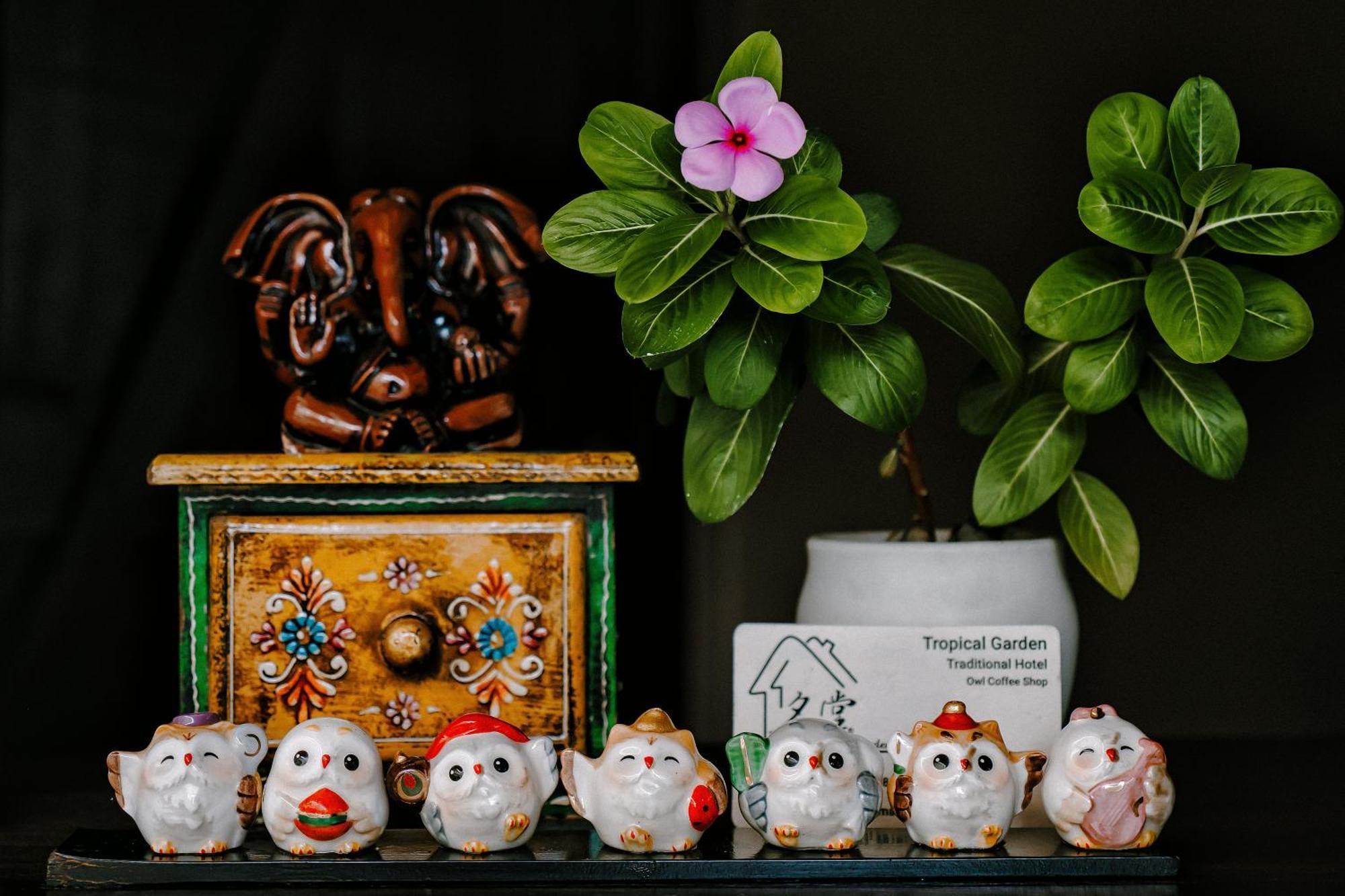 Mingtang Garden Cottage 名堂花园度假屋 Pokhara Kültér fotó